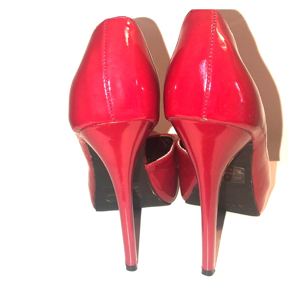 Body Central Red Pumps - Picture 2 of 5